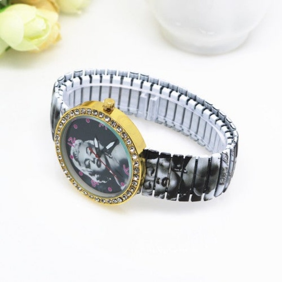 Beautiful Marilyn Monroe Crystal Watch - Picture 5 of 5